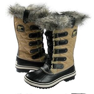 NWT Sorel Women’s Torfino Cate Winter Boot In Twill And Black Size 5